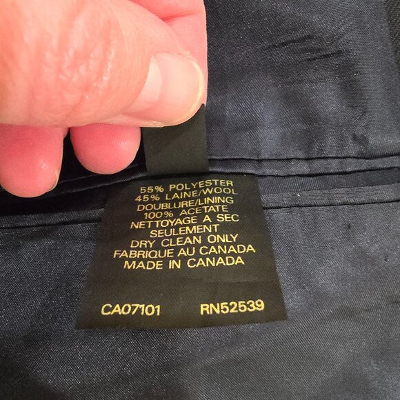 2 Men's Blazers, Dark Blue, Sizes 42 and 38 - Picture 8 of 12